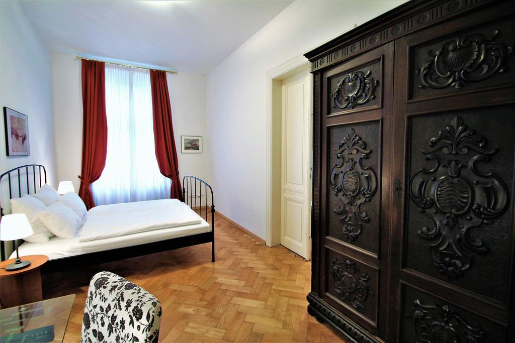 Residence Salvator - By Prague City Apartments ภายนอก รูปภาพ